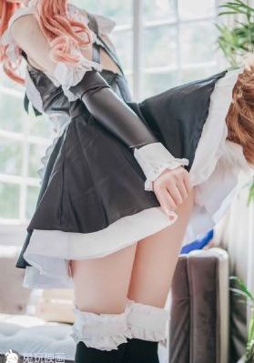 美女在床上打扑克_BD电影全集观看