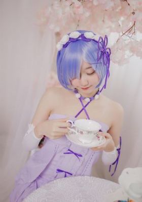 内衣办公室动漫免费看_BD韩语免费观看视频